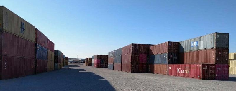 show low : ocean containers 40 feet long high cube 9 feet