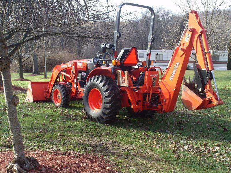 Jonesboro 2012 Kubota B3200 Tractors for sale